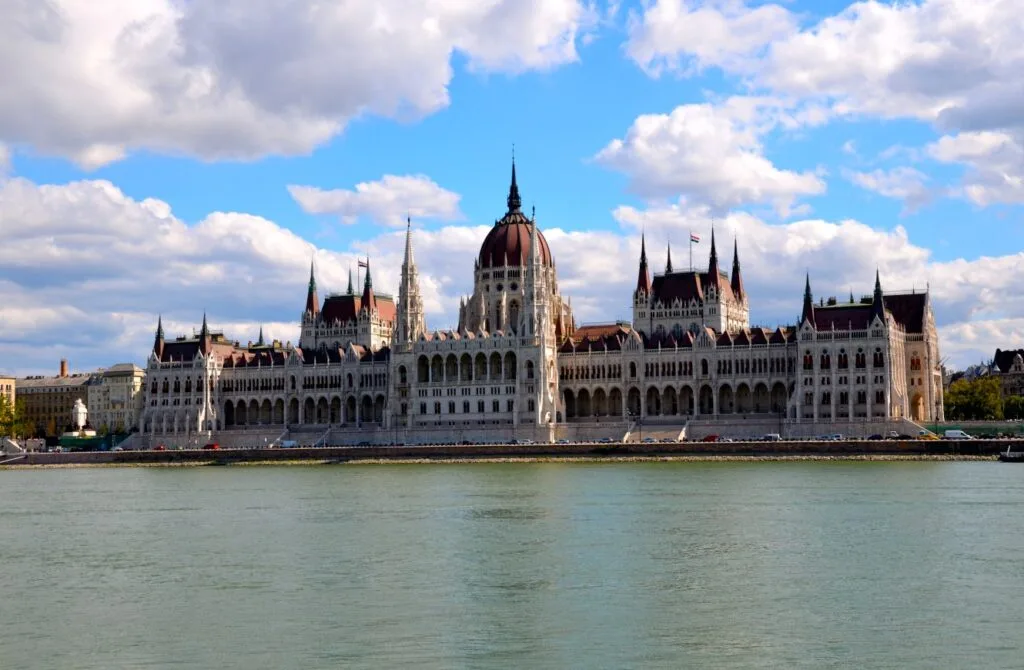 Top 10 Photospots in Budapest - Parlamentsgebäude